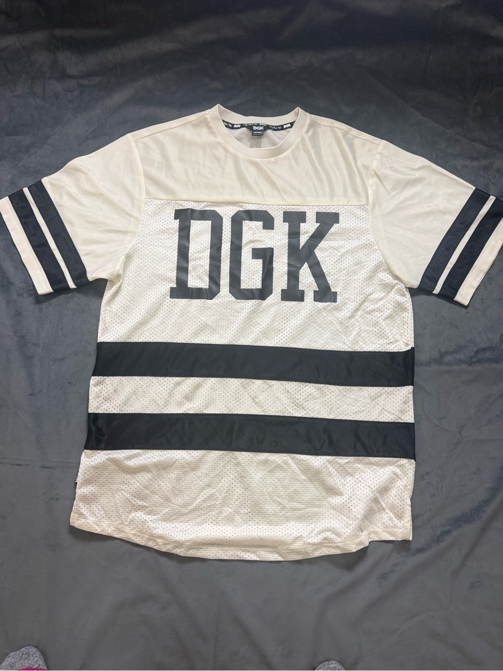 DGK White Black Striped Mesh Polyester Logo T-Shirt Short Sleeve Crew Neck M